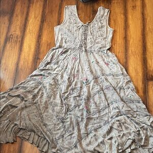 Floral Embroidered Maxi Dress - Gray